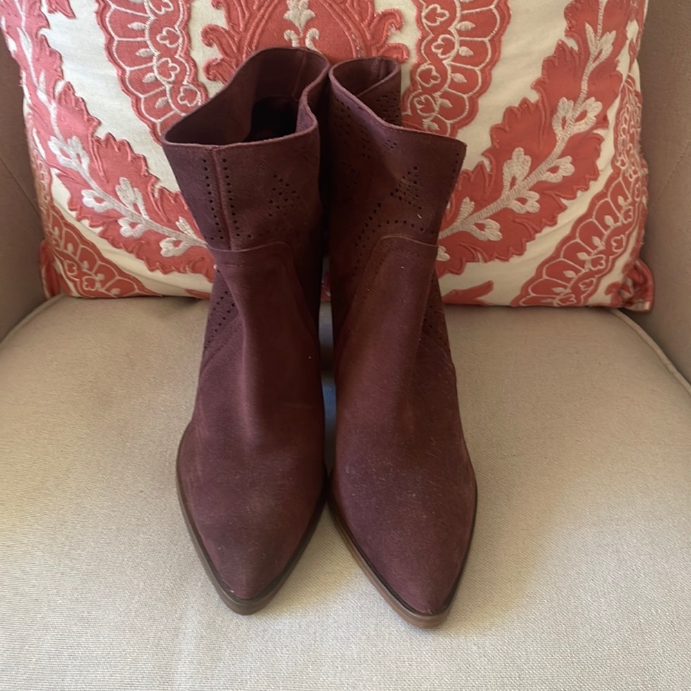 Vince Camuto Boots